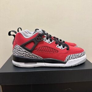 NIB Big Kid GS Nike Jordan Spizike Low Gym Red/Wolf Grey/Cool Grey/Black FQ3950